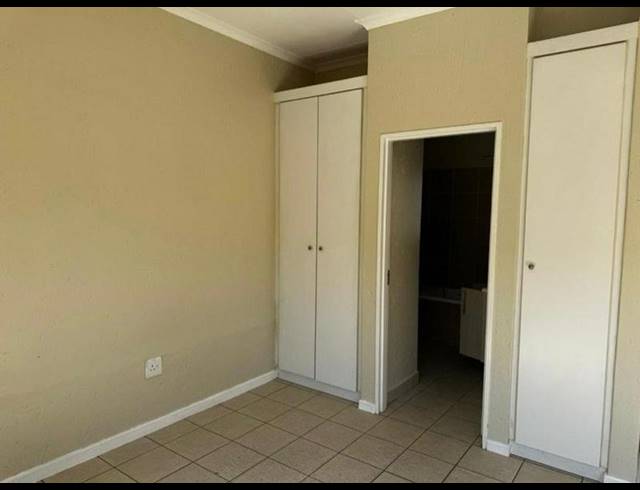 1 BEDROOM PROPERTY TO RENT IN FERNDALE
